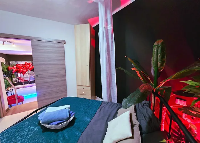 בית נופש Ama Esclusive Madama פררה