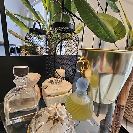 Semesterbostad Ama Esclusive Madama Ferrara