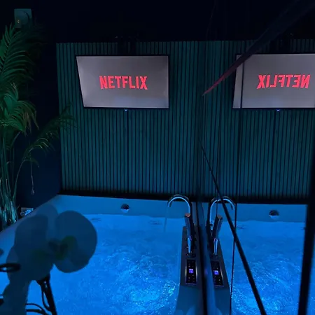 Ama Esclusive Madama *