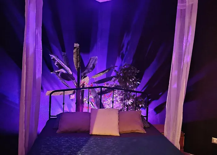 Ama Esclusive Madama 펜션 *