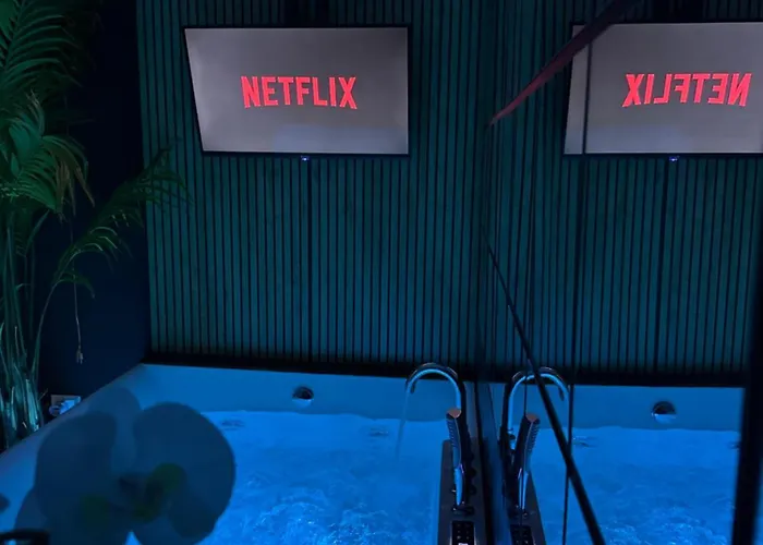 Ama Esclusive Madama *