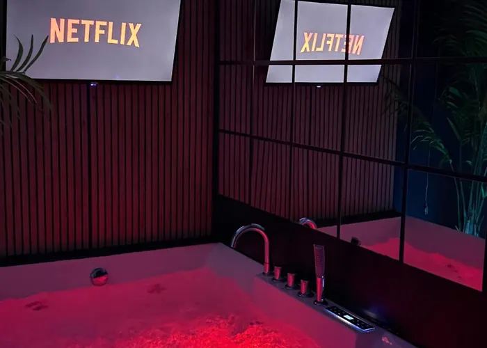 펜션 Ama Esclusive Madama 페라라